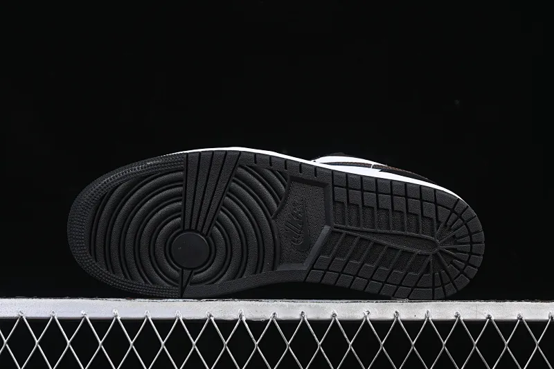 All categories Air Jordan Jordan series basketball shoes Air Jordan 1 Low G version pure original Air Jordan 1 Low AJ1 Joe 1 black color low-top cultural casual sneakers IO3393-010